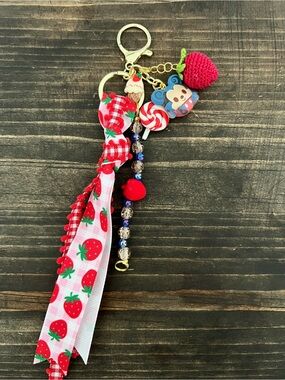 Mickey munchling keychain